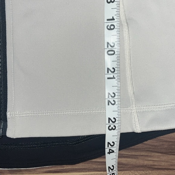 Lululemon Studio Surf Dune Black Bleached Coral Hooded Jacket - Picture 7 of 16